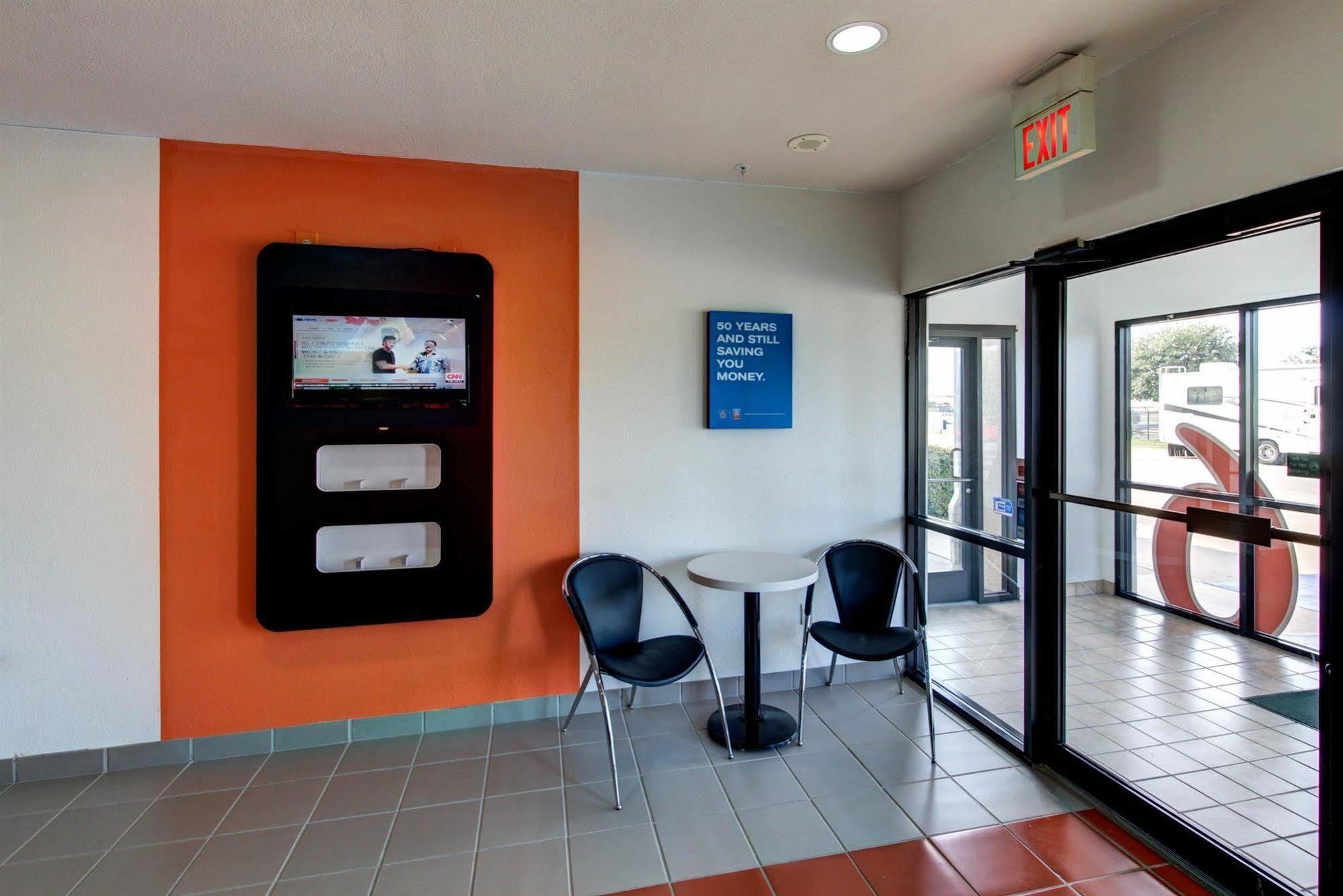 Motel 6 Waco - Woodway Kültér fotó